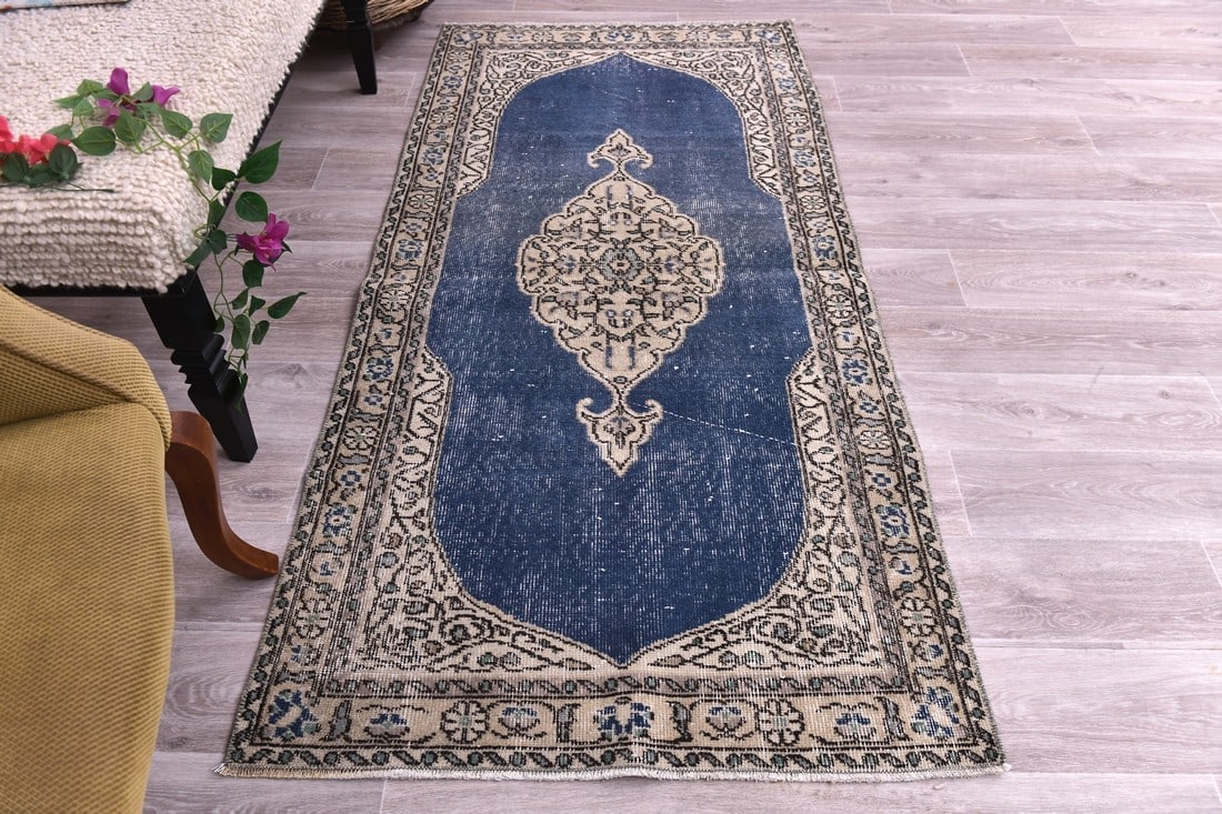 3'0'' x 6'4'' Handmade Vintage Wool Rug - 244436 - 3