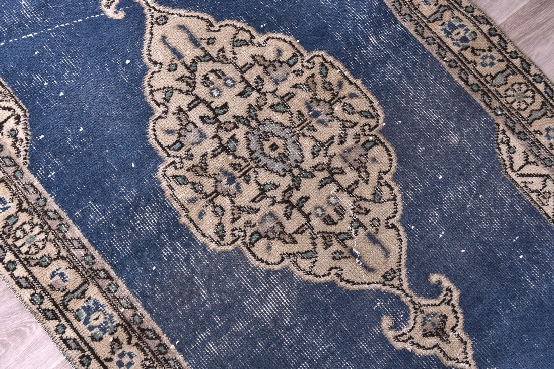 3'0'' x 6'4'' Handmade Vintage Wool Rug - 244436 - 7