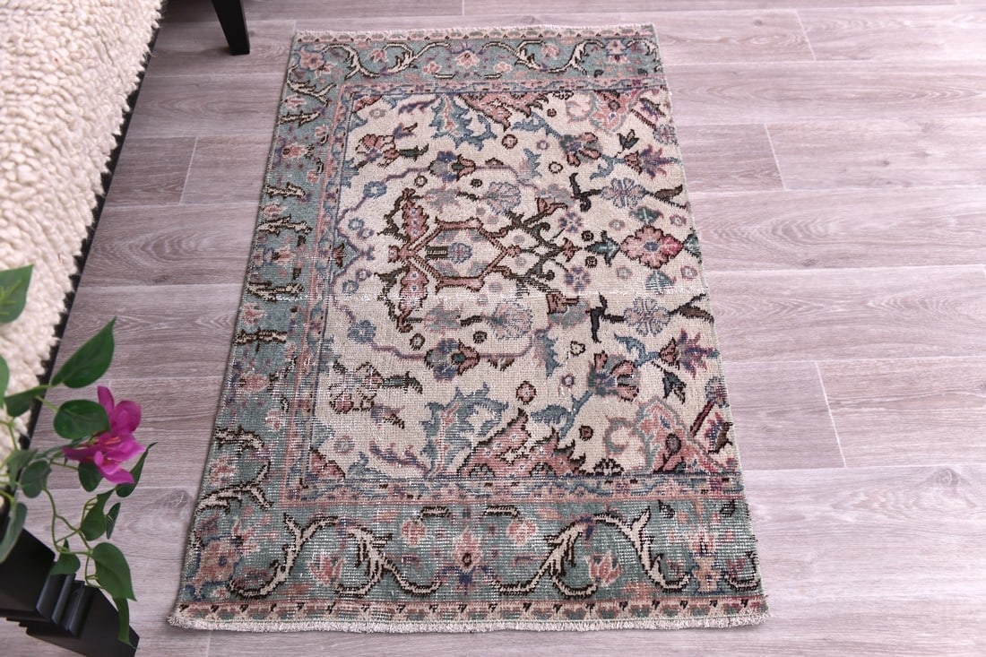 2'3'' x 3'8'' Decorative Vintage Rug - 244433 - 3
