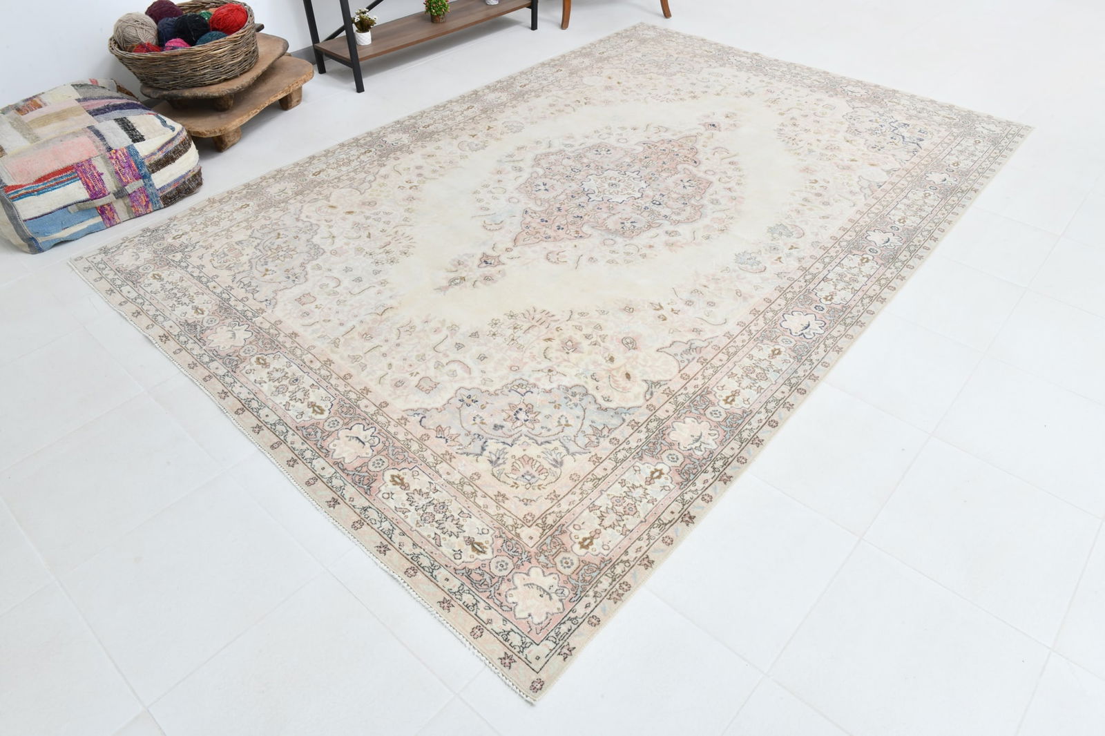 6'10'' x 10'2'' Turkish Vintage Runner Rug - 22620 - 7