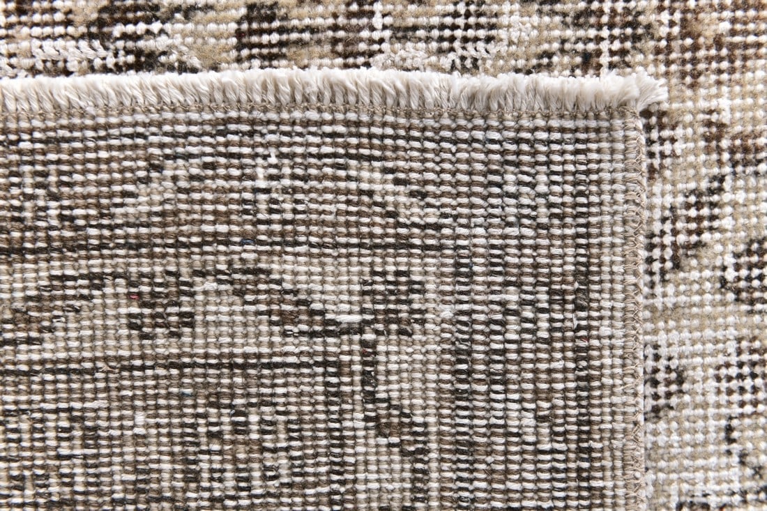 6'11'' x 9'9'' Turkish Vintage Runner Rug - 240832 - 11