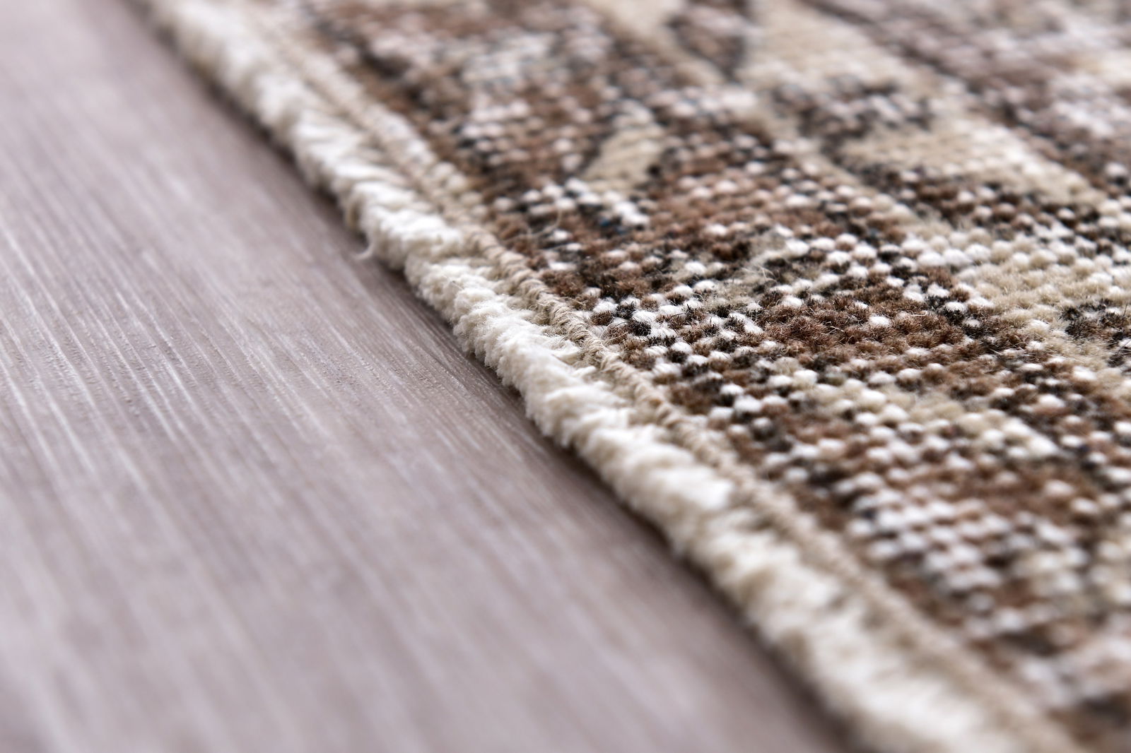 6'11'' x 9'9'' Turkish Vintage Runner Rug - 240832 - 15