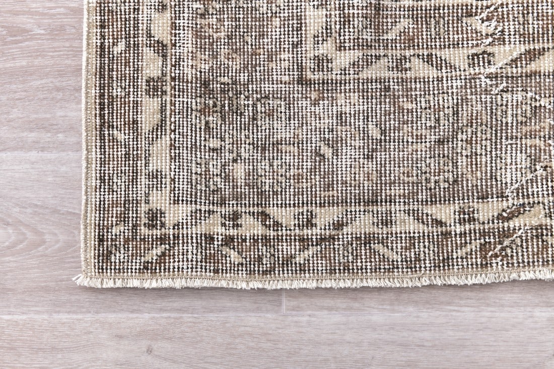 6'11'' x 9'9'' Turkish Vintage Runner Rug - 240832 - 8