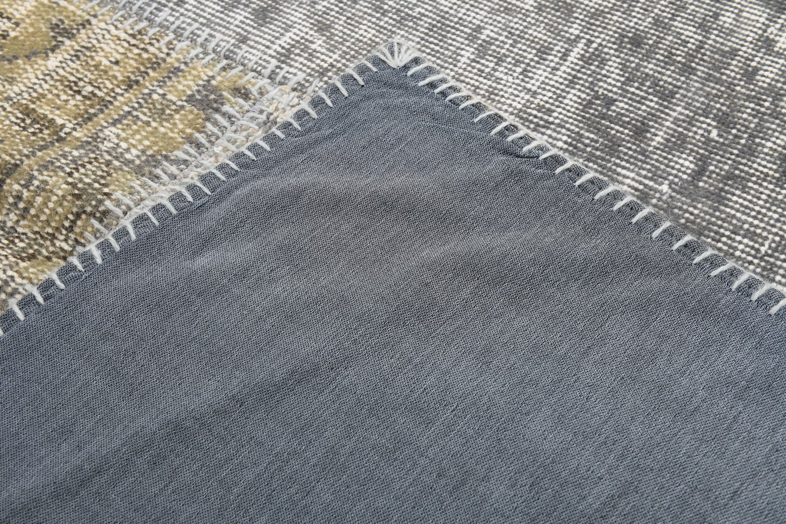 6'10'' x 10'0'' Handmade Vintage Wool Rug - 164 - 16