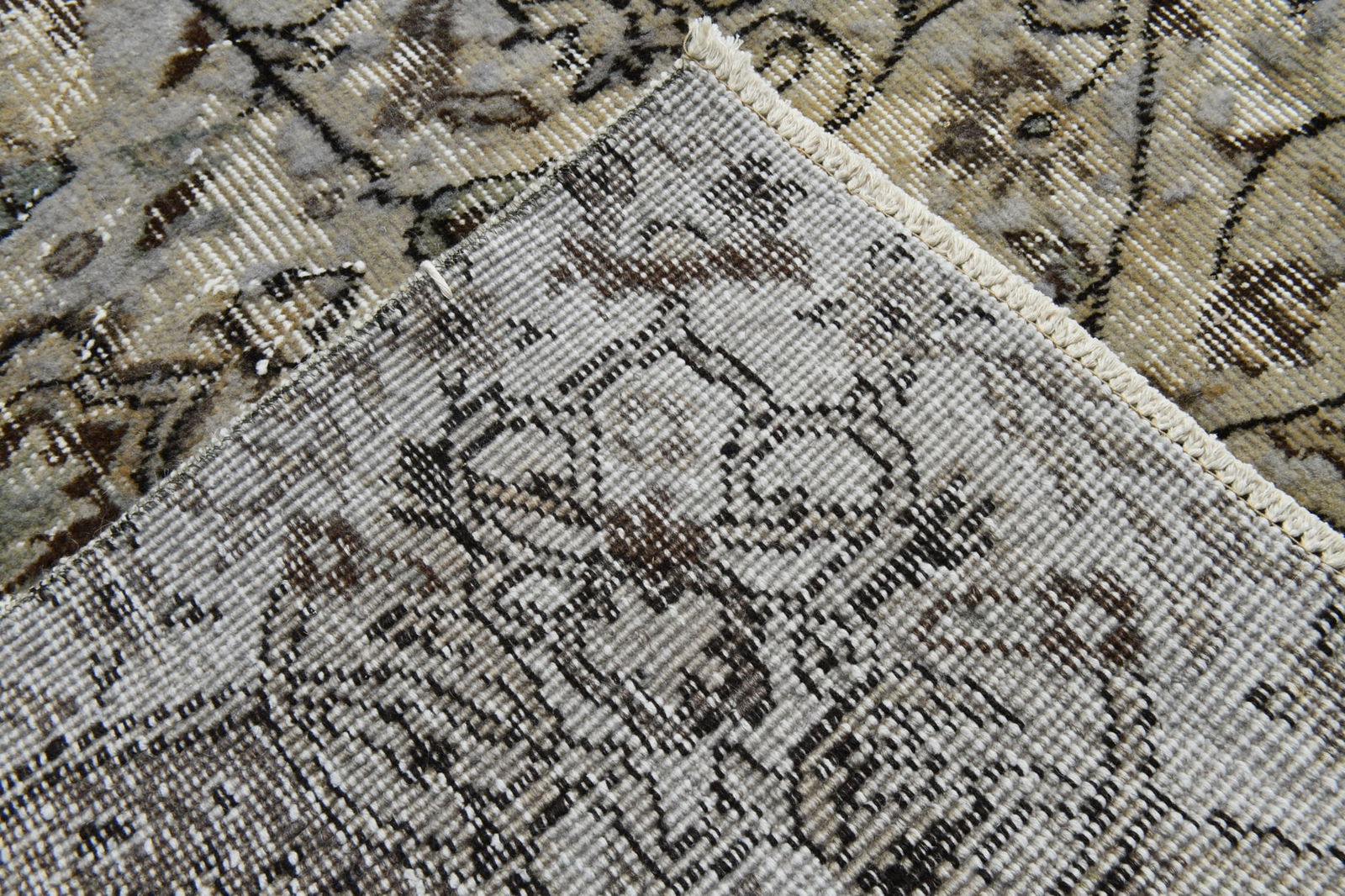 6'9'' x 9'5'' Handmade Vintage Wool Rug - 6606 - 16