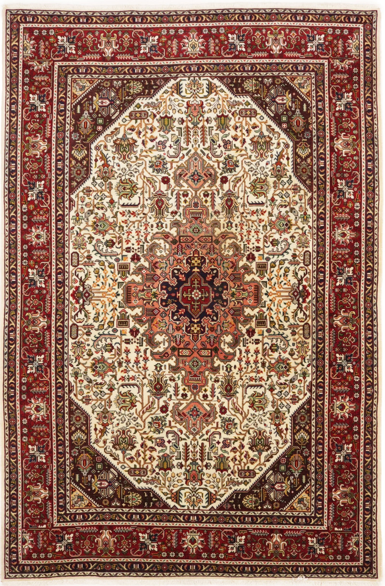 Cream 7X10 Floral Classic Vintage Oriental Persian Rug: Title: Cream 7X10 Floral Classic Vintage Oriental Persian Rug Description:Handmade vintage 6'6 X 9'11 Cream Persian rug made with vegetable dyes (fine wool pile and cotton foundation), superior knot c