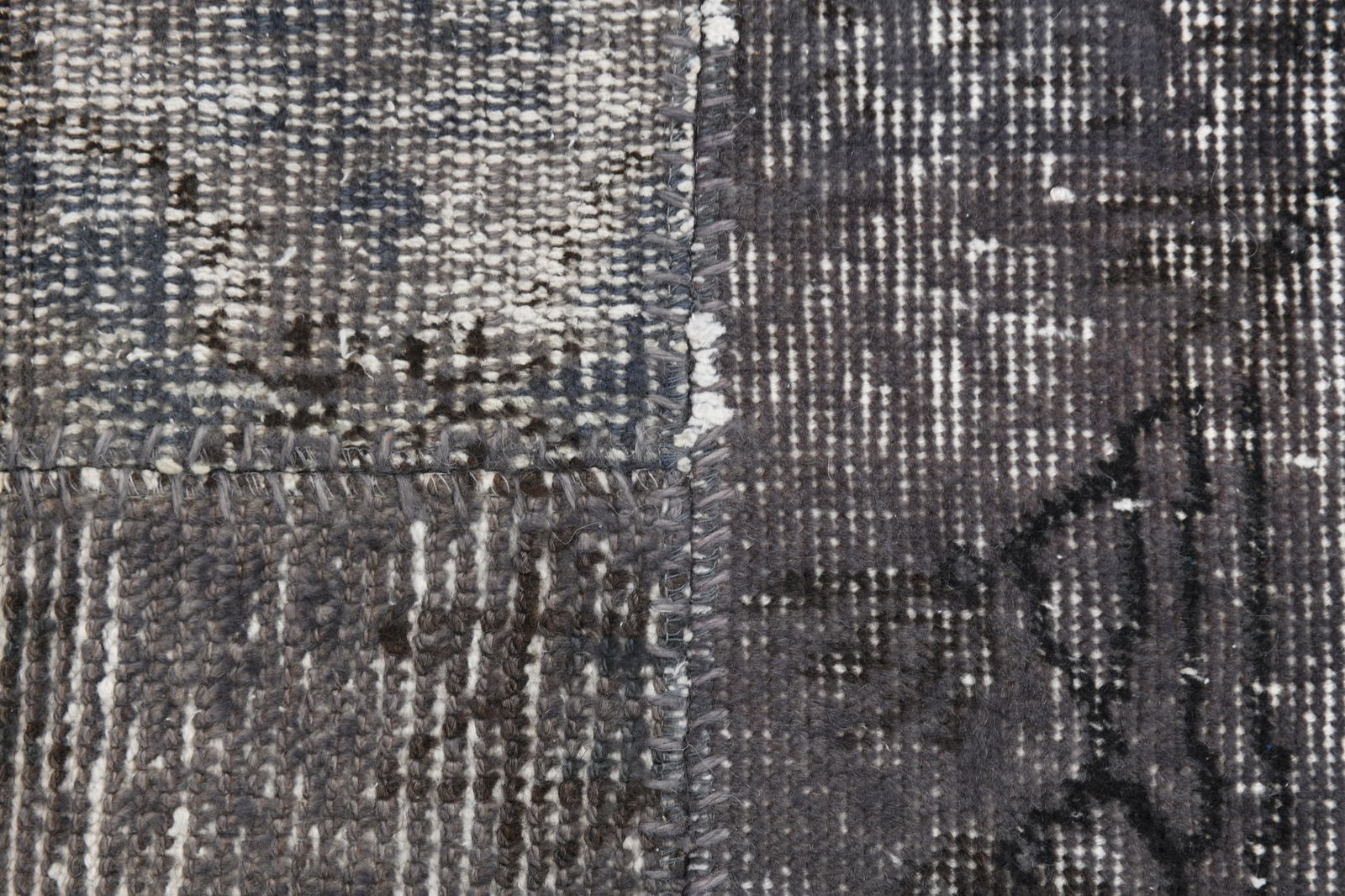 5'8'' x 8'0'' Handmade Vintage Wool Patchwork Rug - 319 - 11