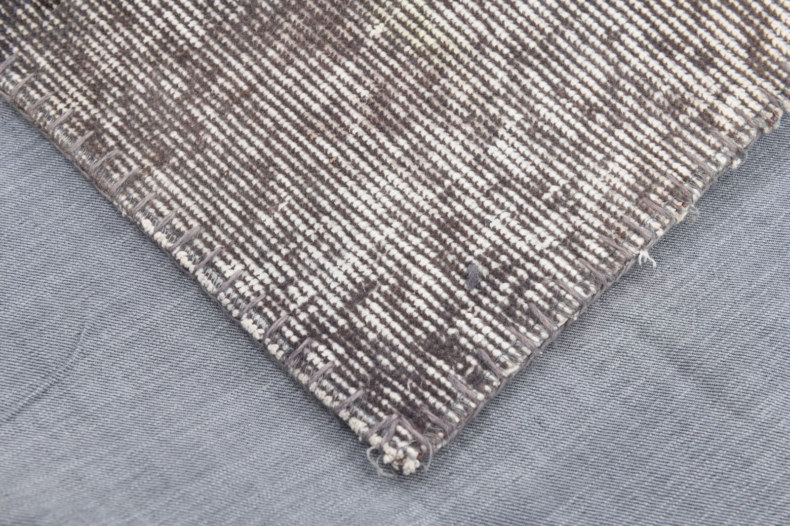 5'8'' x 8'0'' Handmade Vintage Wool Patchwork Rug - 319 - 19