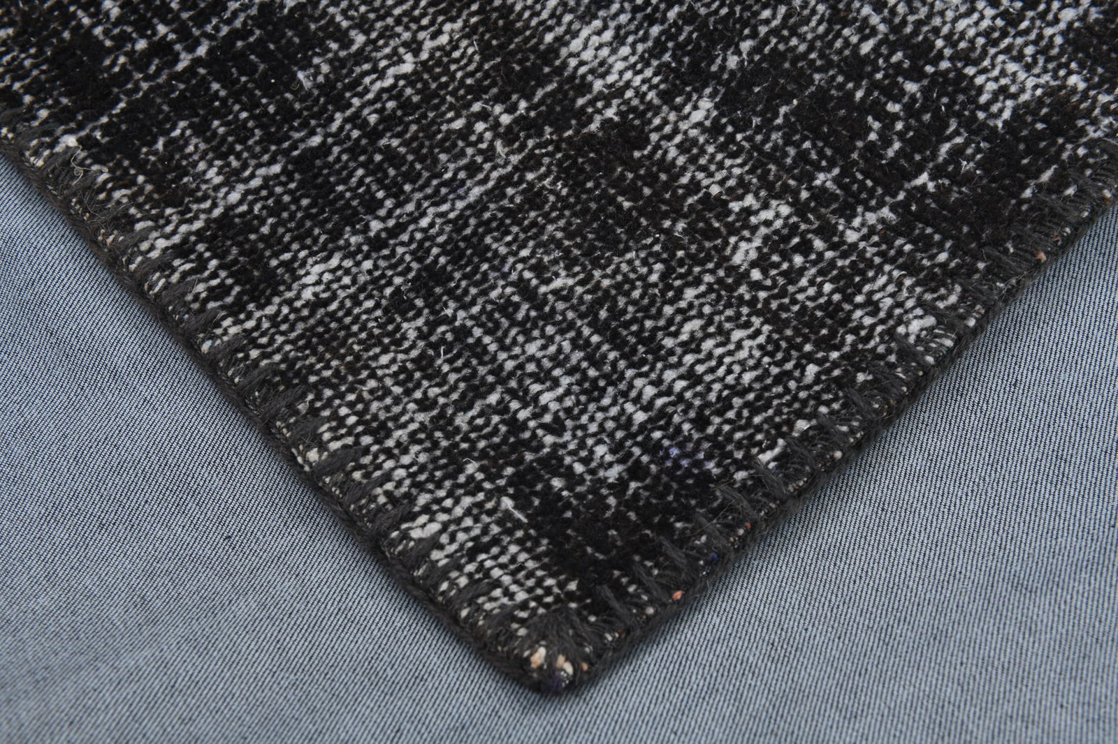 5'11'' x 7'10'' Handmade Vintage Wool Patchwork Rug - 98 - 19