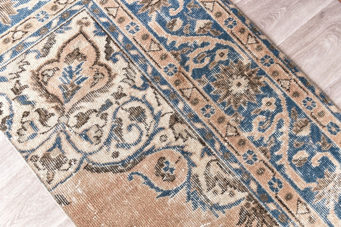 2'2'' x 5'1'' Handmade Vintage Wool Rug - 240867 - 4