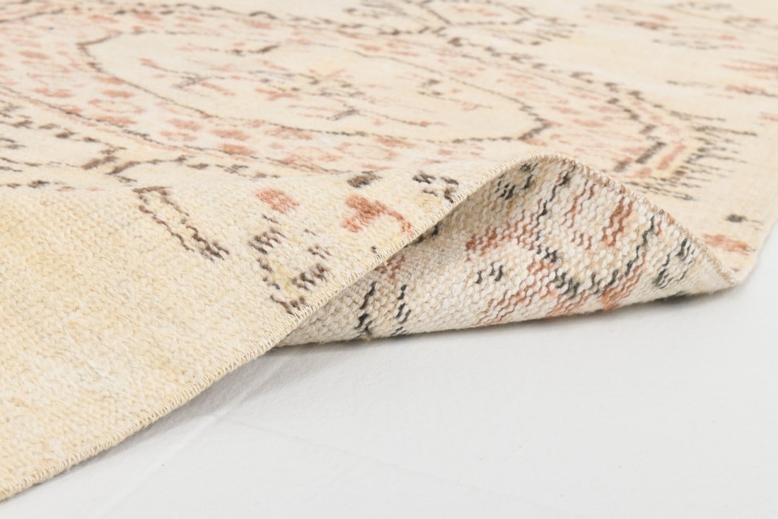 2'7'' x 8'3'' Turkish Vintage Runner Rug - 24784 - 20