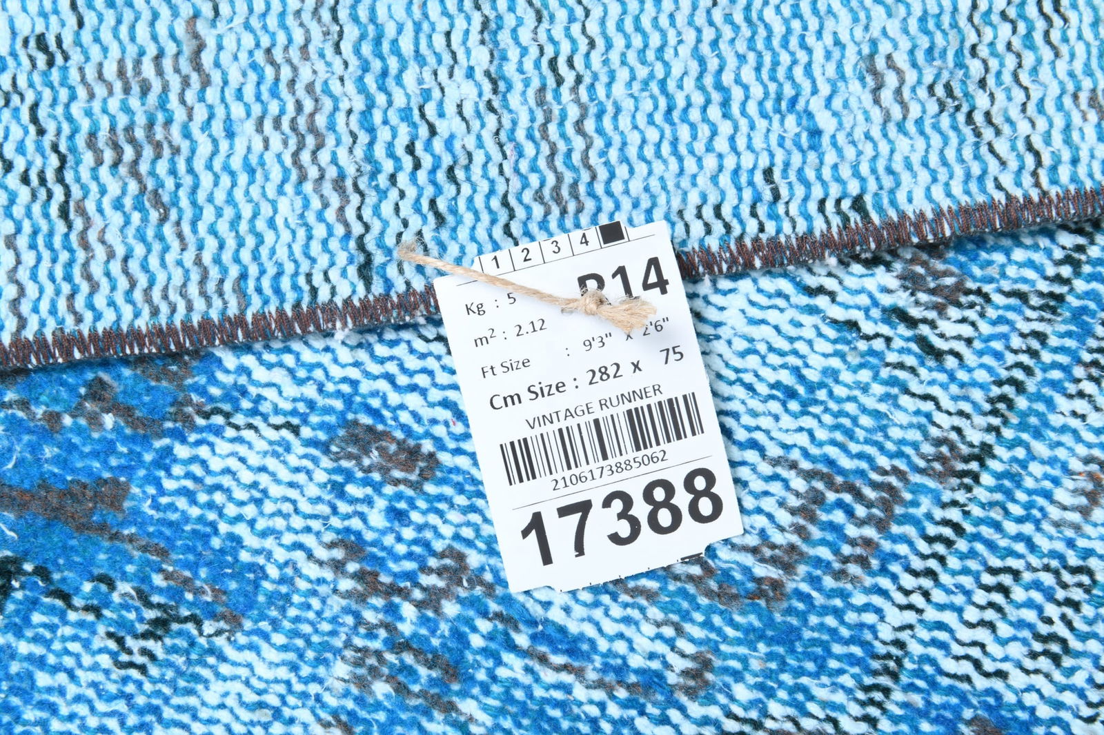 2'5'' x 9'3'' Turkish Vintage Runner Rug - 17388 - 16