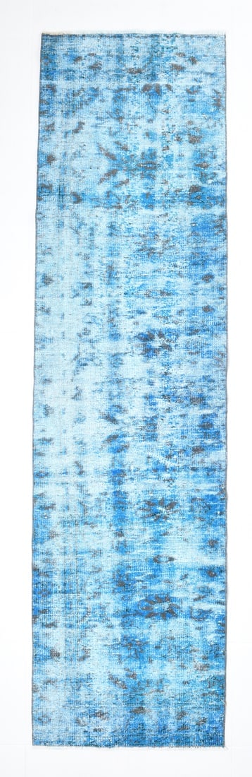 2'5'' x 9'3'' Turkish Vintage Runner Rug - 17388: Title: 2'5'' x 9'3'' Turkish Vintage Runner Rug - 17388 Description:2'5'' x 9'3'' Turkish Vintage Runner Rug - 17388 Origin:Turkiye Date/Period:1960-90 Materials:Wool,Cotton Dimension:2'5''x9'3'' ft,