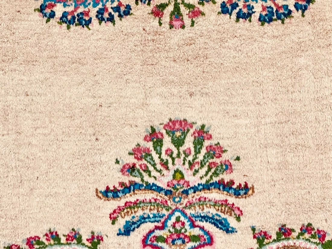 Persian Kerman Hand Knotted Semi-Antique Oriental Rug 9'9" x 12'3" - 9