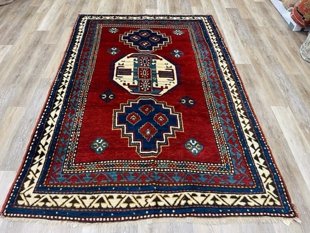 Powerful antique Lori-Pambak Kazak Caucasian rug-3038: Title:Powerful antique Lori-Pambak Kazak Caucasian rug-3038 Description:Beautiful Antique lori- pambak Kazak Caucasian , Bordjaou wool and border design, from southwest Caucasas, circa 1910,size 5 ft.