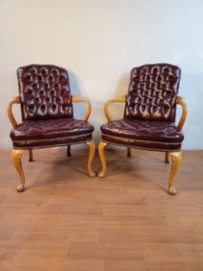 Vintage Traditional Georgian Style Tufted Burgundy Naugahyde Chairs - Pair - 4
