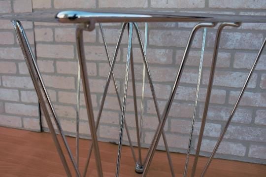 Mid Century Modern Geometric Inverted Pyramidal Side Table - 6
