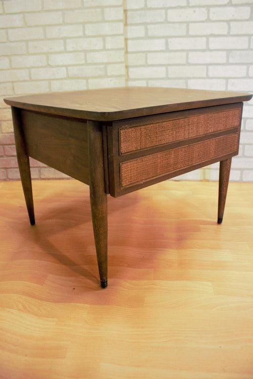Mid Century Modern American Of Martinsville Wicker Side Table: Title: Mid Century Modern American Of Martinsville Wicker Side Table Description: Mid Century Modern American Of Martinsville Wicker End Side Table Vintage square side table with wicker front drawer