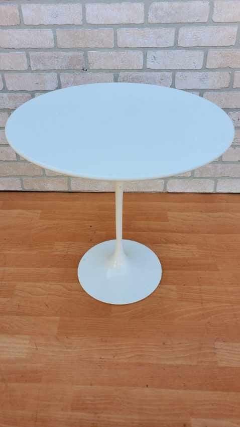 Mid Century Modern Knoll Tulip Side Table - 3