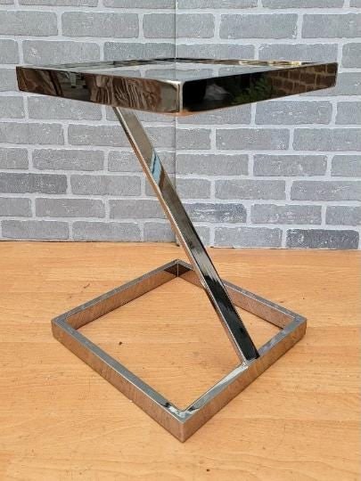 Mid Century Modern Pace Collection Z Side End/Side Table - 3