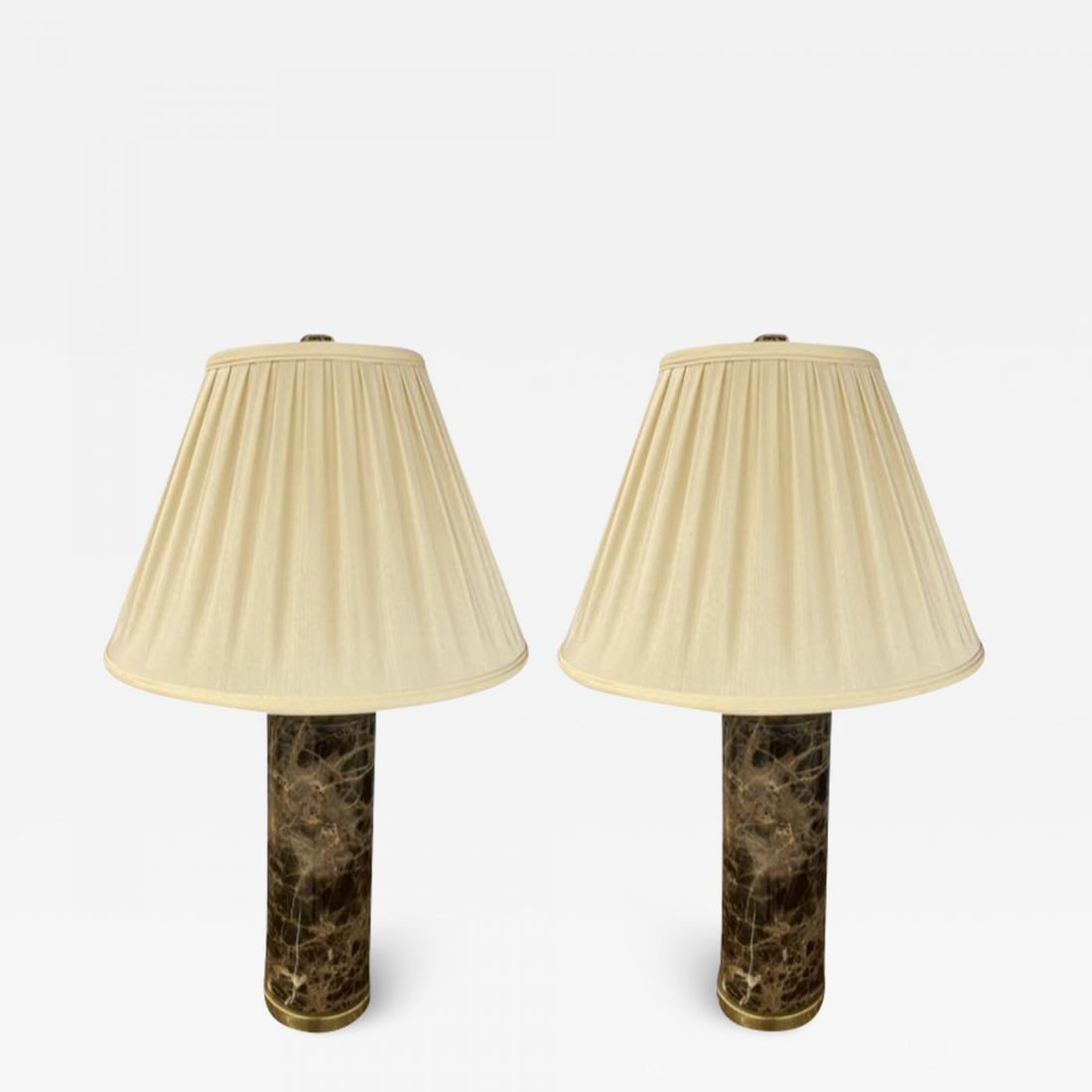 Pair of Modern Solid Marble Cylindrical Table Lamps, Brass Base, Single Bulb: Title: Pair of Modern Solid Marble Cylindrical Table Lamps, Brass Base, Single Bulb Description: Pair of Modern Solid Marble Cylindrical Table Lamps, Brass Base, Single Bulb Pair of brass base
