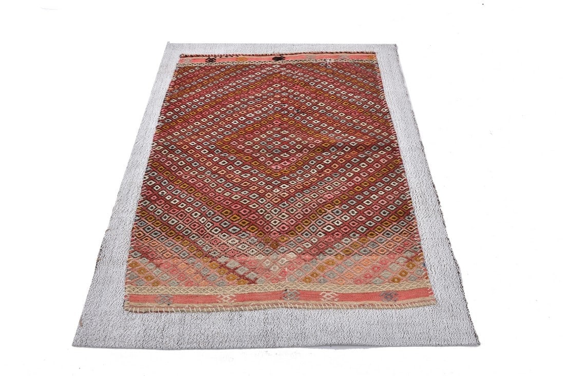3'4'' x 4'5'' Turkish Flatweave Kilim Rug - 240368: Title: 3'4'' x 4'5'' Turkish Flatweave Kilim Rug - 240368 Description:3'4'' x 4'5'' Turkish Flatweave Kilim Rug - 240368 Origin:Turkiye Date/Period:1960-90 Materials:Wool,Cotton Dimension:3'4''x4'5''