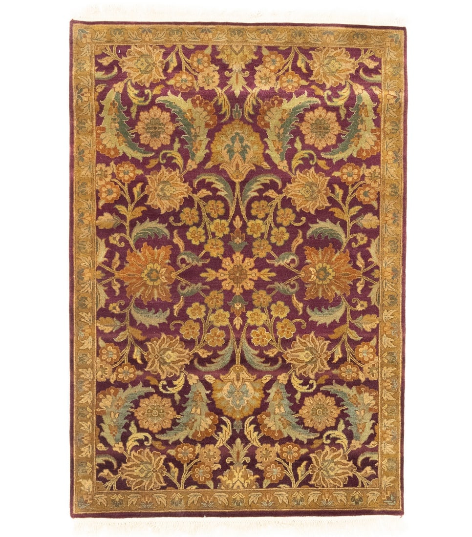 Burgundy Floral Classic 4X6 Agra Jaipur Oriental Rug: Title: Burgundy Floral Classic 4X6 Agra Jaipur Oriental Rug Description:Handmade 4X6 burgundy oriental rug made with vegetable dyes (fine wool pile and cotton foundation), exceptional knot count, and