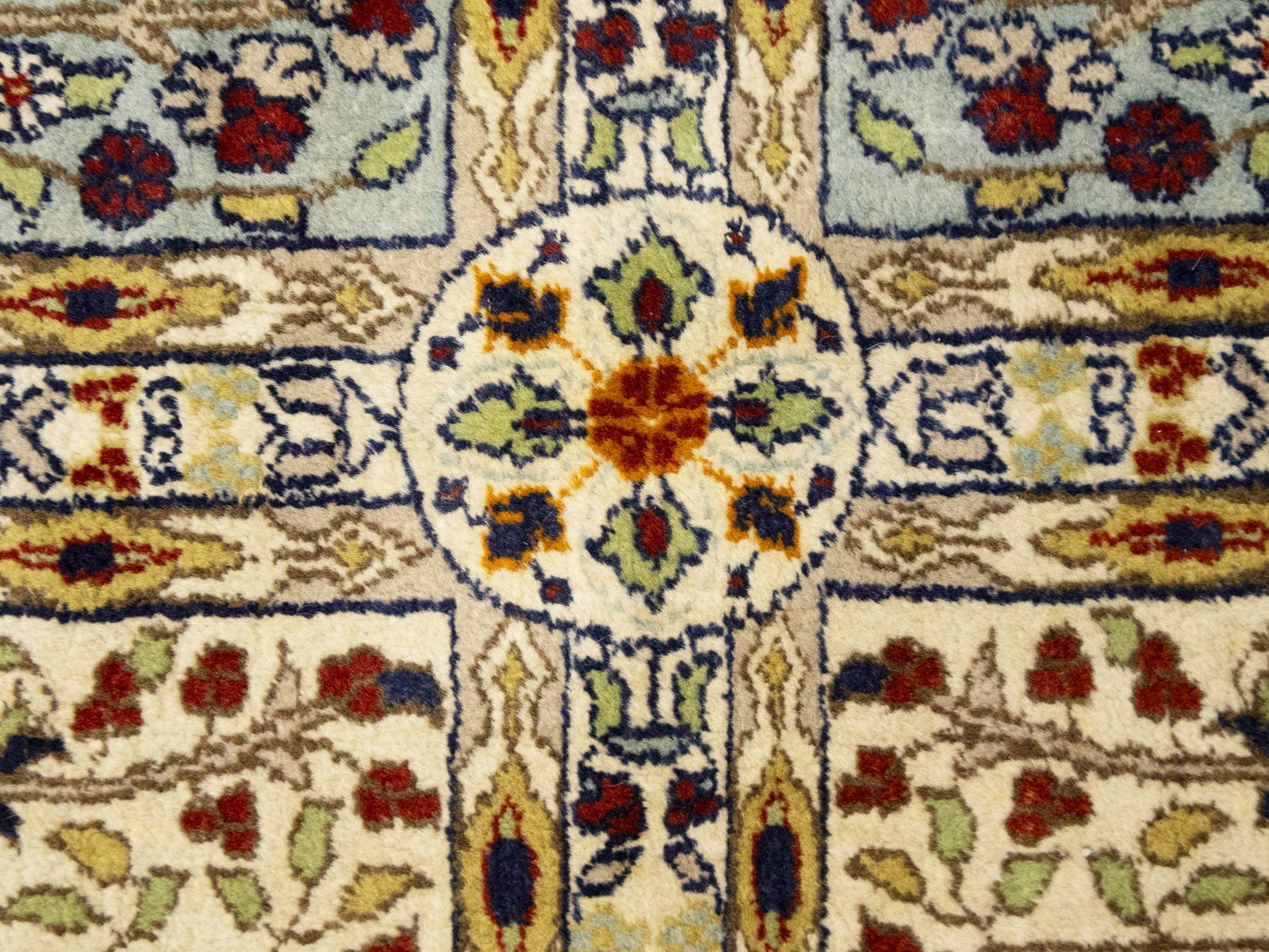 Cream Floral Classic 4X6 Agra Jaipur Oriental Rug - 6