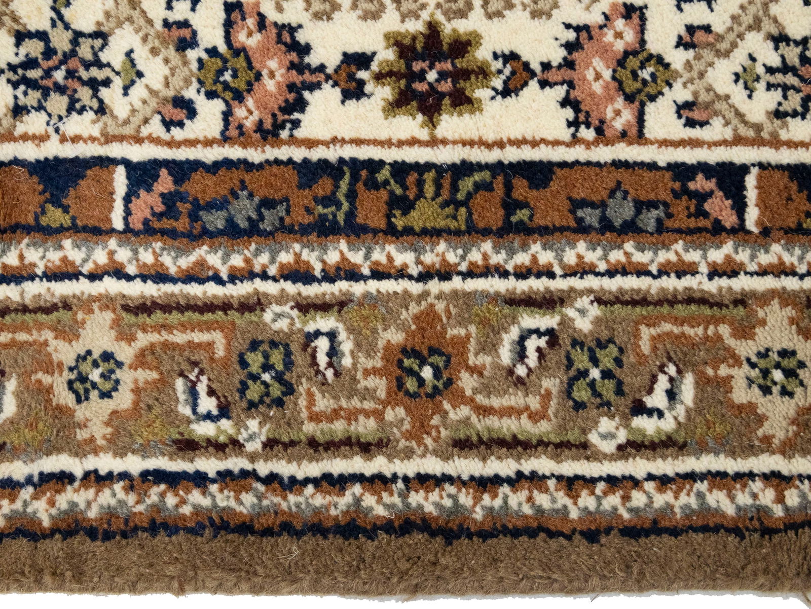 Cream Floral Tribal 3X5 Indo-Bidjar Oriental Rug - 9