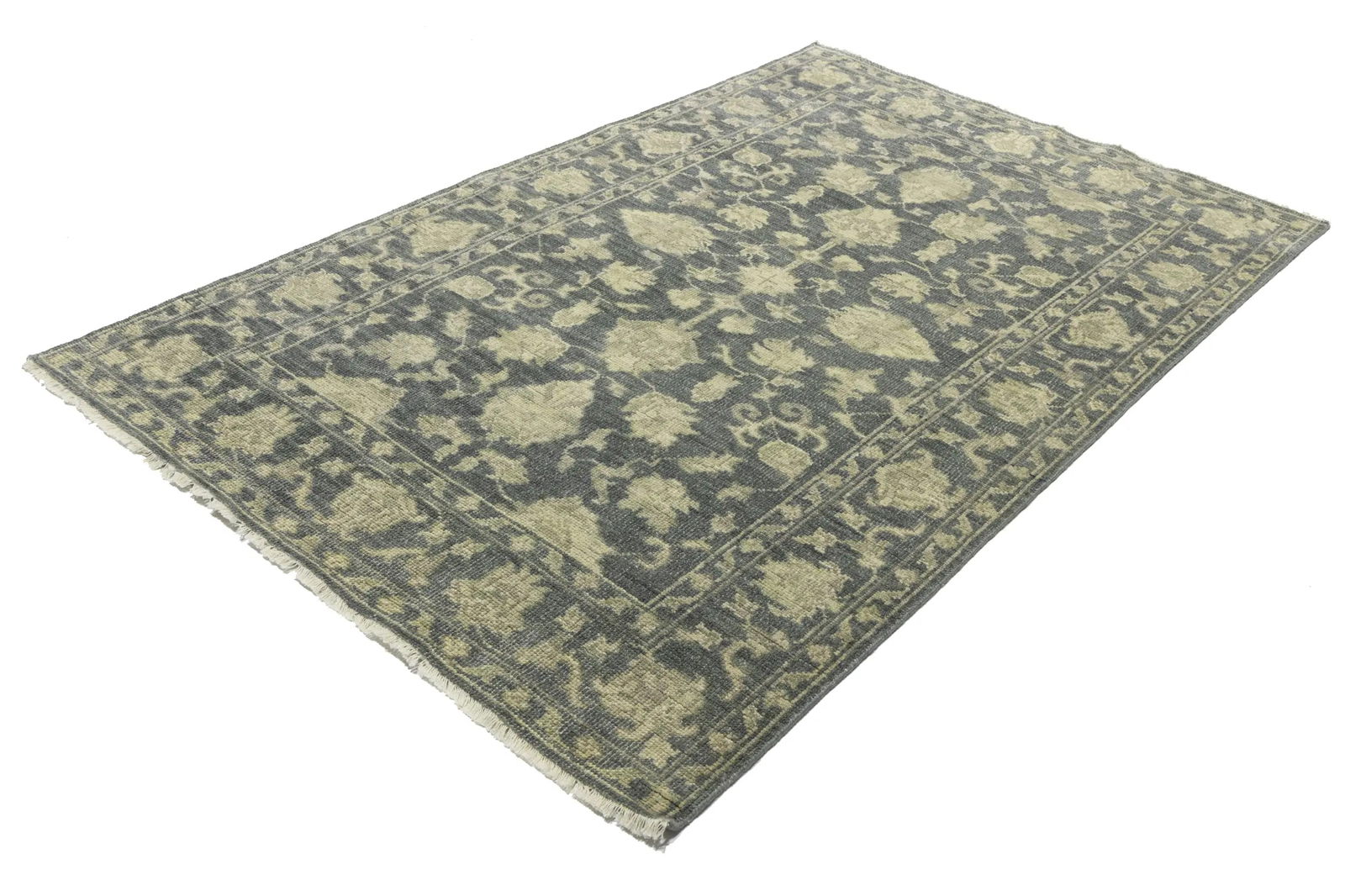 Muted Dark Slate Floral 5X8 Transitional Oriental Rug - 3