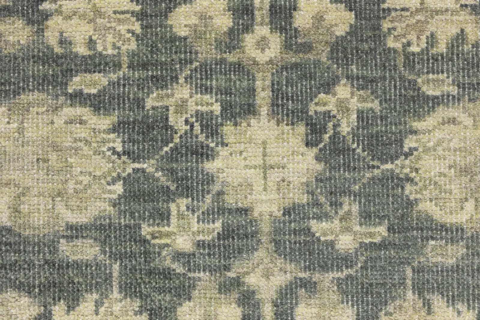 Muted Dark Slate Floral 5X8 Transitional Oriental Rug - 8