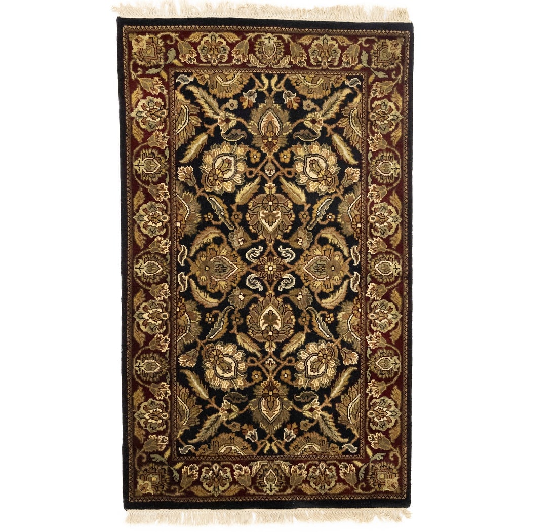 Black Floral Classic 3X5 Agra Jaipur Oriental Rug: Title: Black Floral Classic 3X5 Agra Jaipur Oriental Rug Description:Handmade 3X5 Black oriental rug made with vegetable dyes (fine wool pile and cotton foundation), exceptional knot count, and appeal