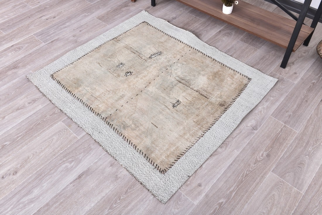 3'4'' x 3'10'' Turkish Flatweave Kilim Rug - 240377 - 4