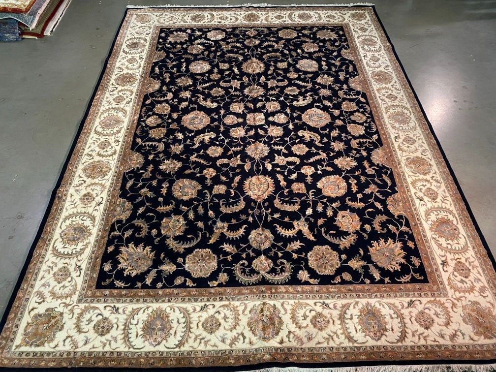 EXQUISITE SILK &WOOL MAHAL DESIGN RUG 8.9x12.2: Title:EXQUISITE SILK &WOOL MAHAL DESIGN RUG 8.9x12.2 Description:8.9x12.2 Stunning and Exquisite Persian allover Mahal design Silk and wool rug 80% wool pile and 20% silk flower highlights high luxeri