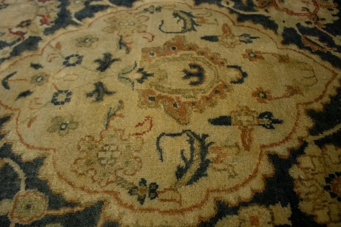 Charcoal Floral 7'8X9'5 Indo-Tabriz Oriental Rug - 12