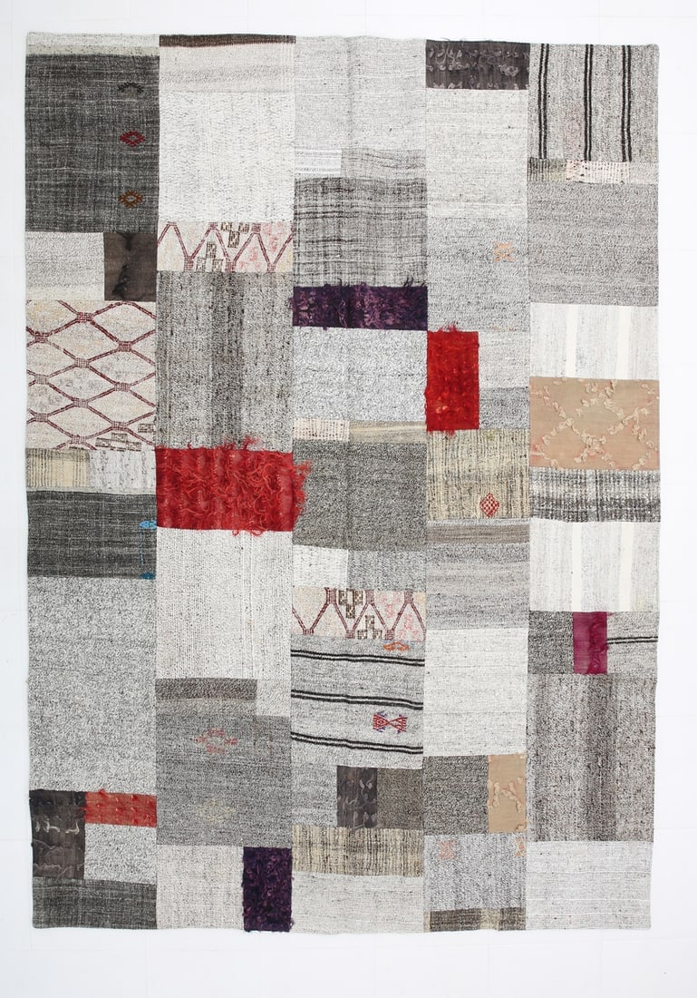 7'1'' x 10'1'' Turkish Flatweave Kilim Rug - 60692: Title: 7'1'' x 10'1'' Turkish Flatweave Kilim Rug - 60692 Description:7'1'' x 10'1'' Turkish Flatweave Kilim Rug - 60692 Origin:Turkiye Date/Period:1960-90 Materials:Wool,Cotton Dimension:7'1''x10'1''