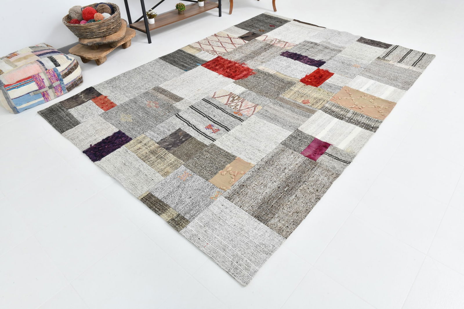 7'1'' x 10'1'' Turkish Flatweave Kilim Rug - 60692 - 7