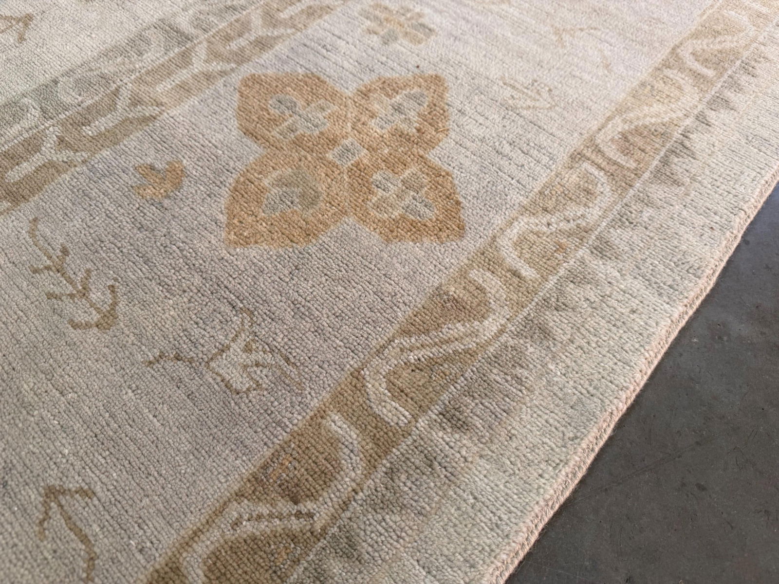 Exquisite Oushak Rug 8.7x11.2 - 11