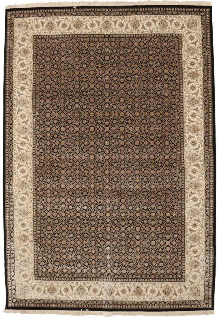Black Floral Extra Fine 7X10 Herati Oriental Rug: Title: Black Floral Extra Fine 7X10 Herati Oriental Rug Description:Handmade 7X10 black oriental rug made with natural dyes (fine wool pile and cotton foundation), superior knot count, and appealing a