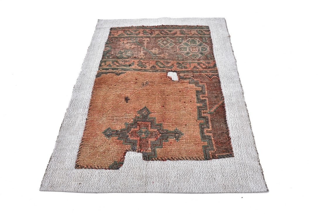 3'4'' x 4'7'' Turkish Flatweave Kilim Rug - 240365: Title: 3'4'' x 4'7'' Turkish Flatweave Kilim Rug - 240365 Description:3'4'' x 4'7'' Turkish Flatweave Kilim Rug - 240365 Origin:Turkiye Date/Period:1960-90 Materials:Wool,Cotton Dimension:3'4''x4'7''