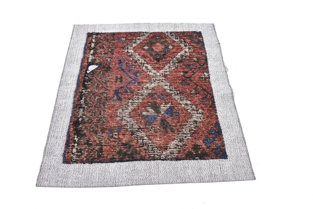 3'1'' x 3'7'' Turkish Flatweave Kilim Rug - 240370: Title: 3'1'' x 3'7'' Turkish Flatweave Kilim Rug - 240370 Description:3'1'' x 3'7'' Turkish Flatweave Kilim Rug - 240370 Origin:Turkiye Date/Period:1960-90 Materials:Wool,Cotton Dimension:3'1''x3'7''