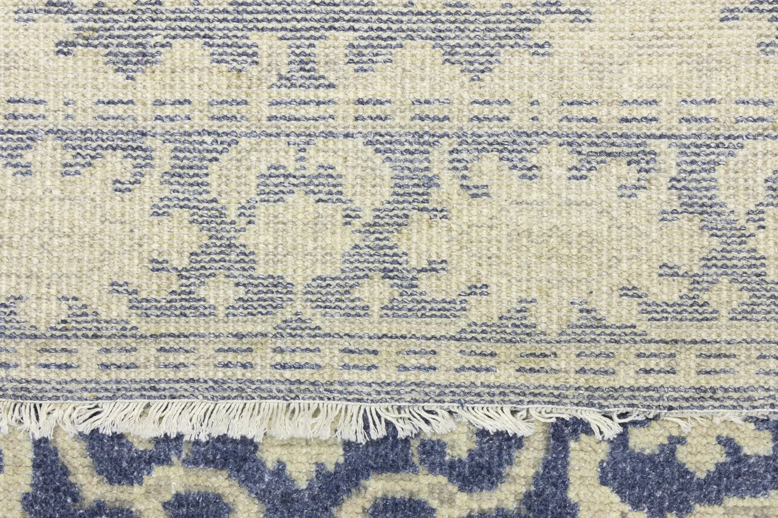 Muted Slate Blue Floral 4X6 Transitional Oriental Rug - 17