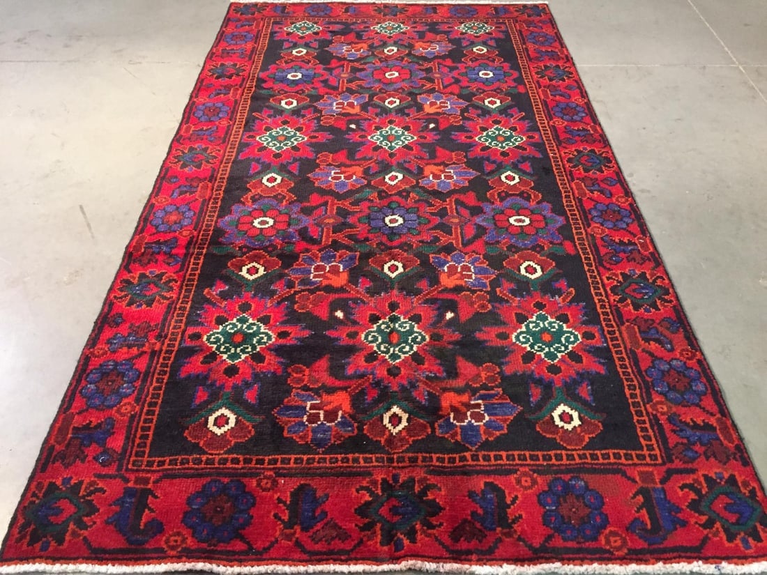 Fabulous Persian Hamedan 4.2x7.3: Title:Fabulous Persian Hamedan 4.2x7.3 Description:4'.2"x7'.3" Magnificent. Fine Persian Hamedan wool rug, in Blue, red, and multi other accent colors, vege dye natural wool ,cotton foundation,hand kn