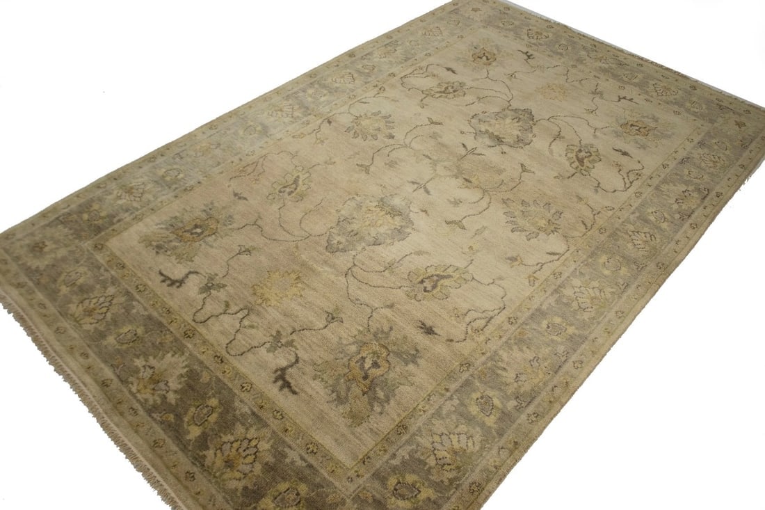 Beige Floral 5'7X8'7 Muted Oushak Chobi Oriental Rug - 4