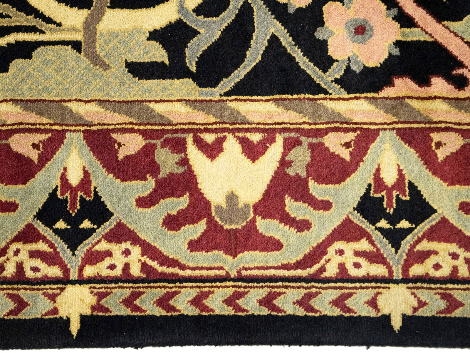 Black Floral Style 8X10 Modern Oriental Rug - 9