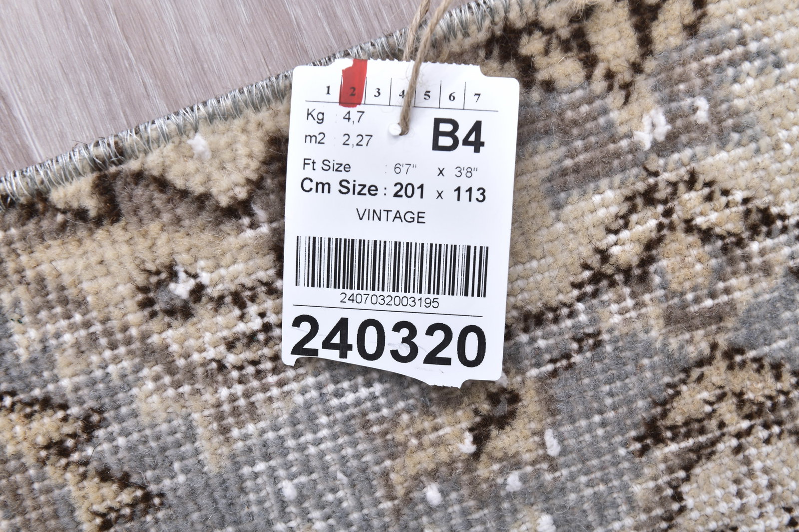 3'8'' x 6'7'' Turkish Rug - 240320 - 14