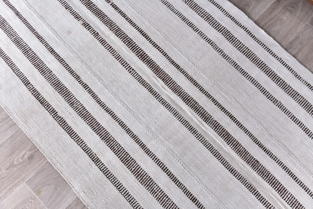 3'2'' x 5'8'' Turkish Flatweave Kilim Rug - 241072 - 5