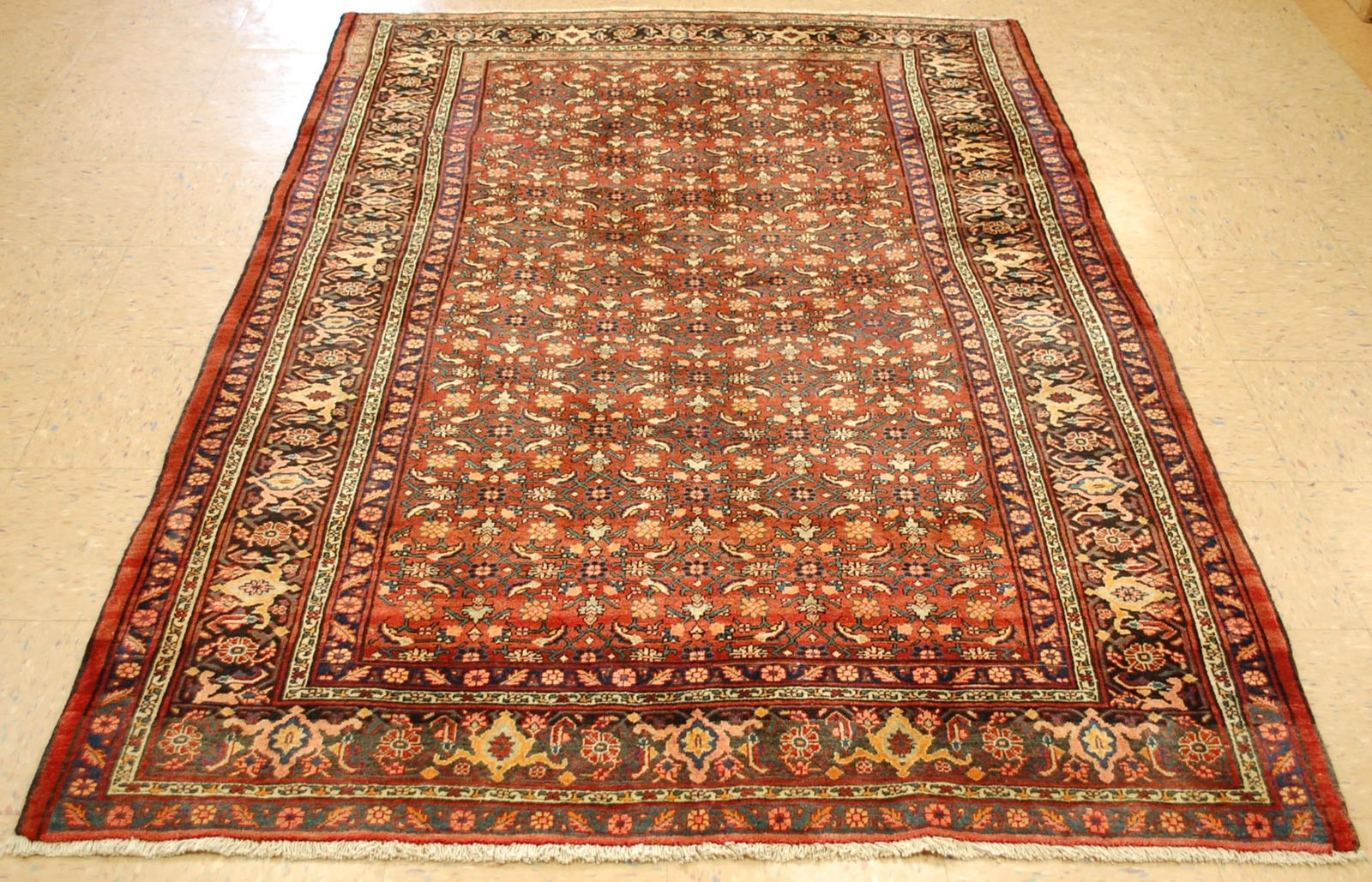 PERSIAN BIJAR RUG 5' X 7'5" (1 of 11)