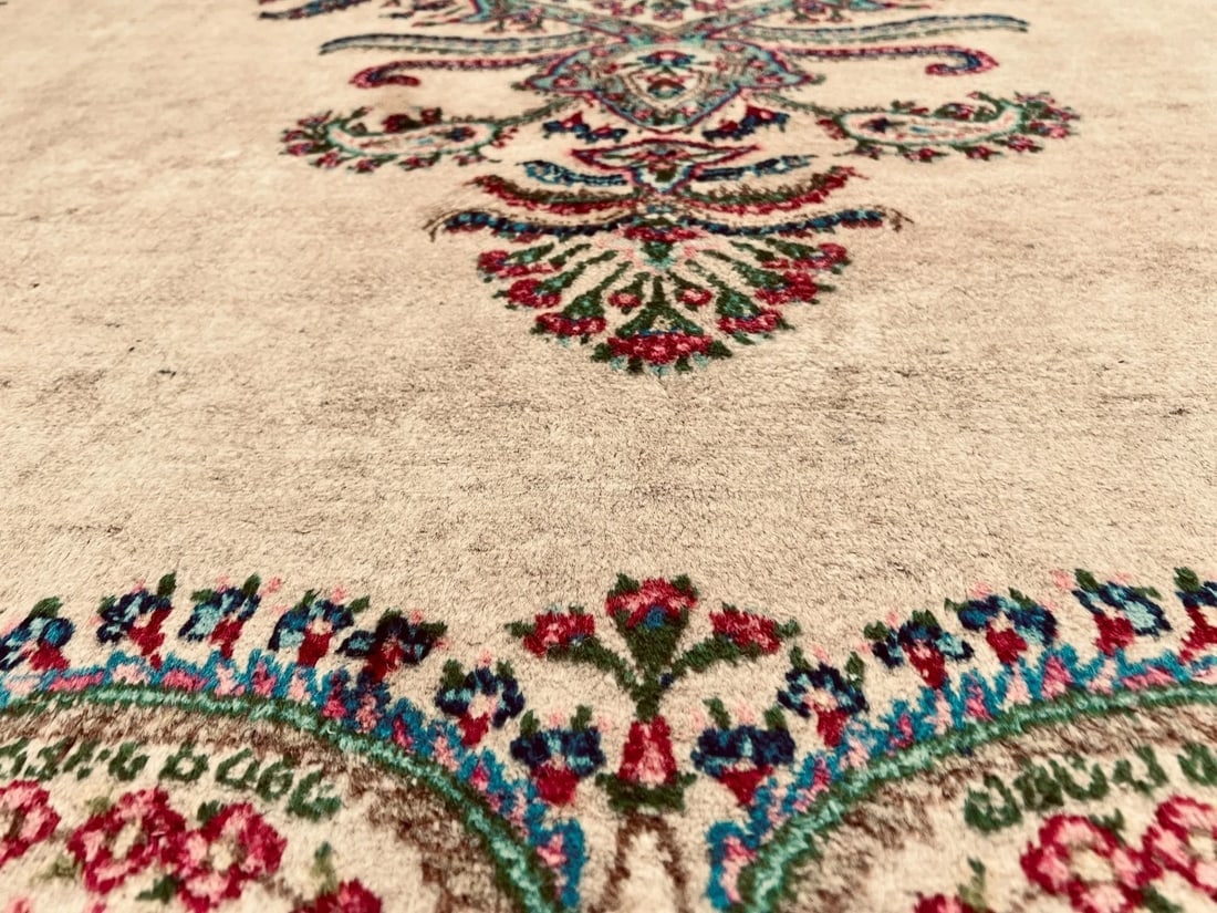 Persian Kerman Hand Knotted Semi-Antique Oriental Rug 9'9" x 12'3" - 12