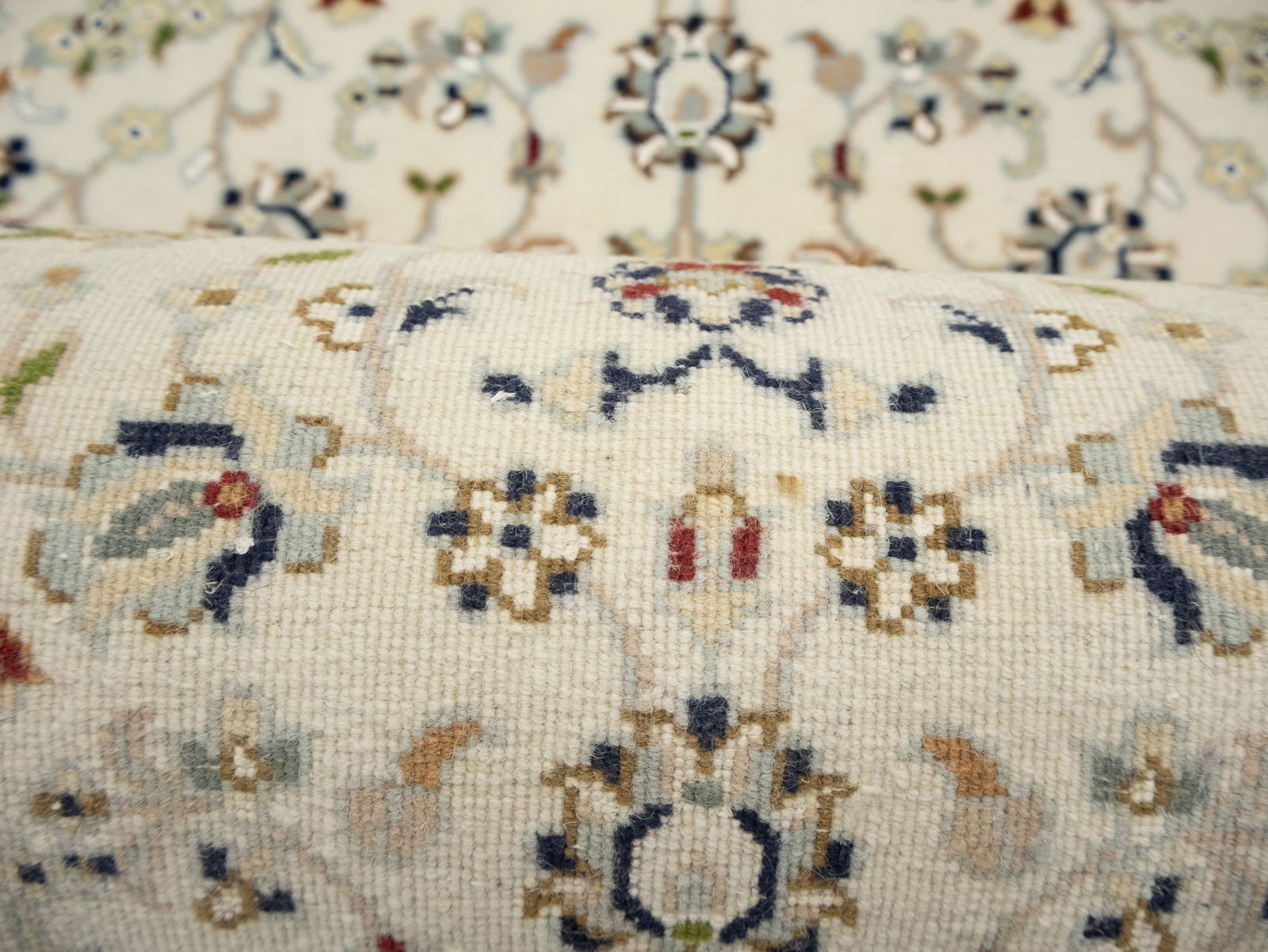 Cream Floral 2'9X20'6 Indo-Nain Oriental Runner Rug - 15